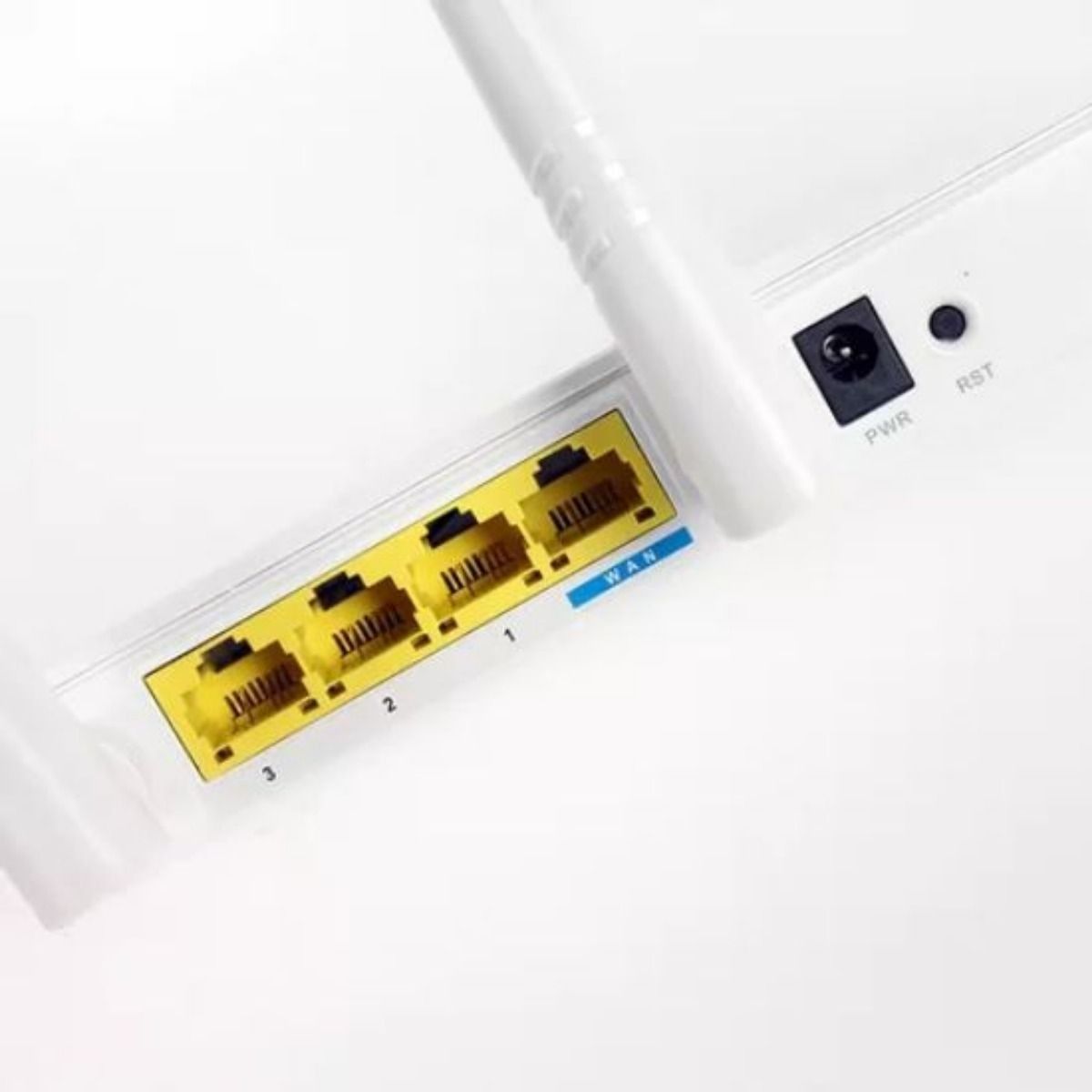 Router WiFi Tenda F3 300Mbps Dual Antena