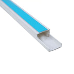 Canaleta plástica 13×8 mm con adhesivo (azul) - GRUPO CONTROL - CANAL13X8 - BANDEJA PARA CABLES