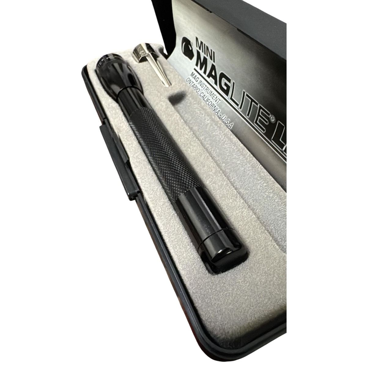 Linterna Mini Maglite LED Negra 150001 Compacta y Potente