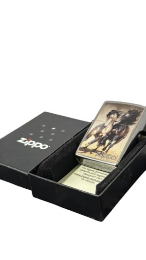 ZIPPO RED HORSE PORTRAIT